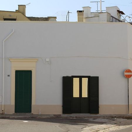 Marinella Villa Campi Salentina ภายนอก รูปภาพ