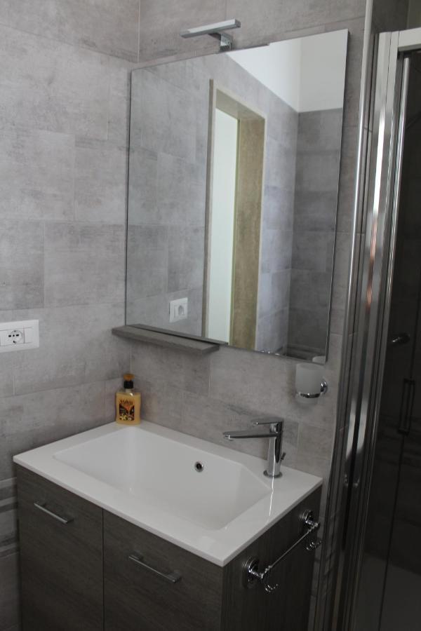 Marinella Villa Campi Salentina ภายนอก รูปภาพ
